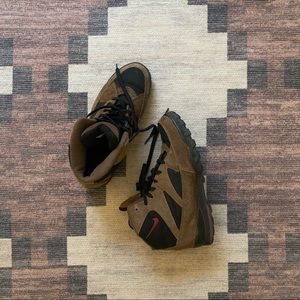 VINTAGE 90S NIKE AIR REGRIND ACG HIKING BOOT